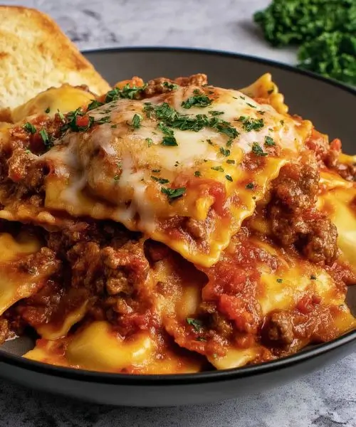 Easy Crockpot Ravioli Lasagna
